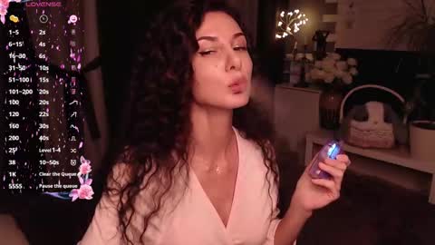 Aurora online show from March 2025 03:45:02 PM