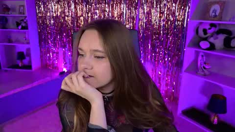 Aurora online show from March 2026 05:41:02 PM