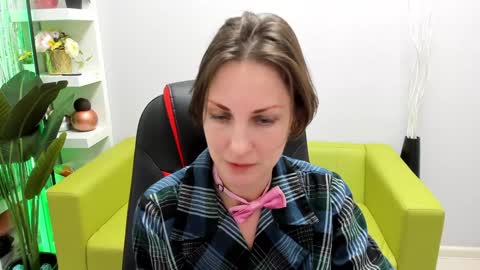 Aurora online show from January 2025 12:04:01 AM