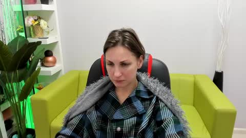 Aurora online show from January 2025 03:37:02 AM