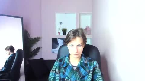 Aurora online show from March 2025 06:30:01 PM