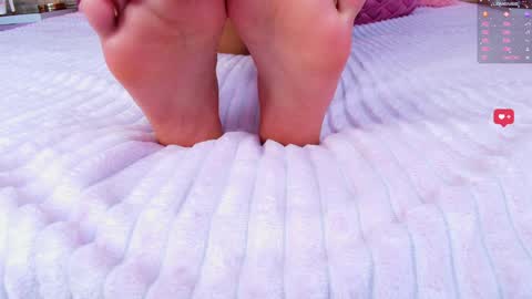 Aurora online show from February 2025 01:01:01 PM