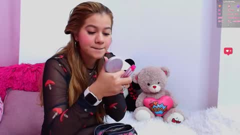 Aurora online show from March 2025 01:24:02 PM