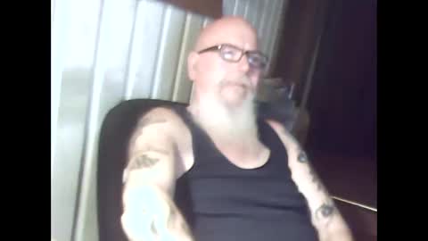 Snapshot of aussie44 chatting on March 2026 11:05:02 AM aussie4inch online show from March 2026 11:05:02 AM