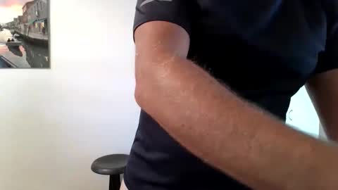 Snapshot of aussiemaninmelbourne chatting on April 2026 12:20:02 AM aussiemaninmelbourne online show from April 2026 12:20:02 AM