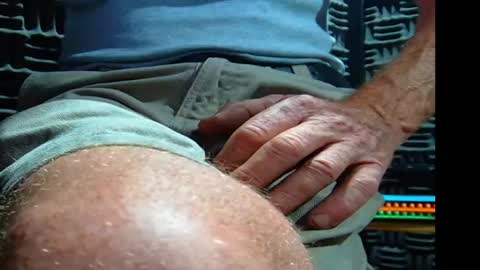 Snapshot of aussieraz chatting on February 2025 05:36:02 AM aussieraz online show from February 2025 05:36:02 AM