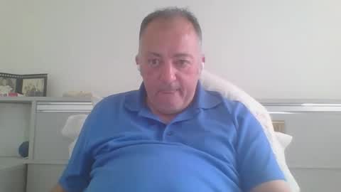 Snapshot of aussiesydguy chatting on October 2025 04:21:02 AM chatbateaussie online show from October 2025 04:21:02 AM