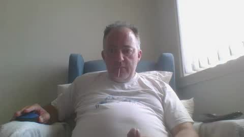 Snapshot of aussiesydguy chatting on December 2025 02:06:02 AM chatbateaussie online show from December 2025 02:06:02 AM