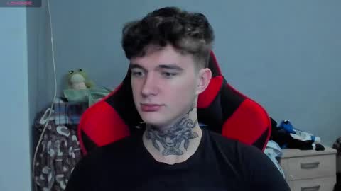 Snapshot of austen_milker chatting on December 2024 02:21:02 AM Austen online show from December 2024 02:21:02 AM