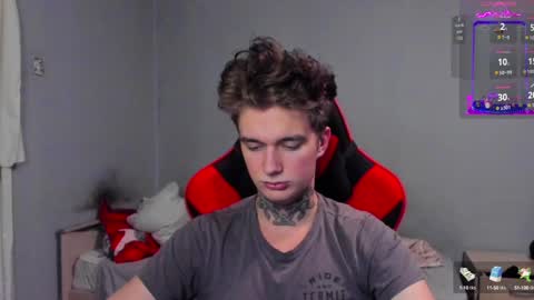 Snapshot of austen_milker chatting on January 2025 05:40:02 PM Austen online show from January 2025 05:40:02 PM