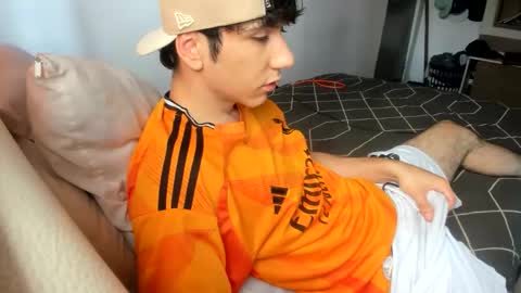 austin1119a online show from May 2026 05:32:02 PM
