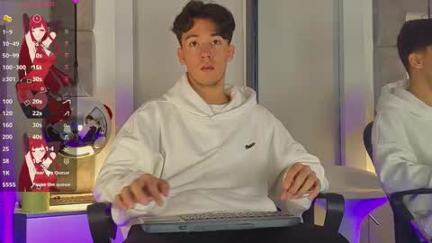 austinreeds online show from March 2026 12:11:01 PM