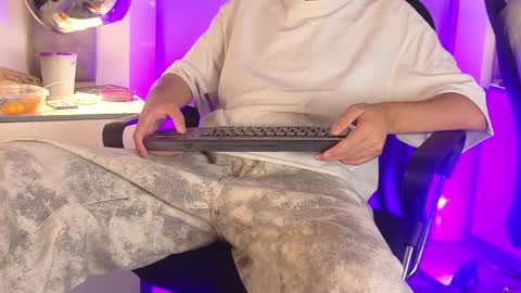 austinreeds online show from May 2026 01:19:01 PM