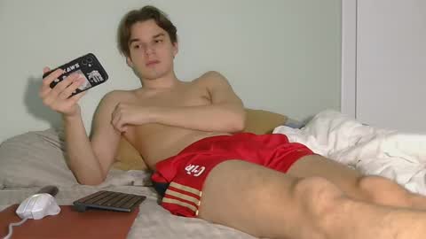 Snapshot of auston_r1ch chatting on December 2024 11:13:02 PM Auston 3 online show from December 2024 11:13:02 PM