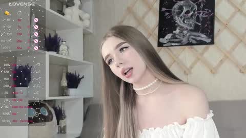 Snapshot of auto_baby chatting on December 2025 12:32:02 PM Dasha online show from December 2025 12:32:02 PM