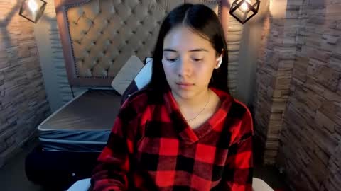              online show from December 2024 03:20:01 AM