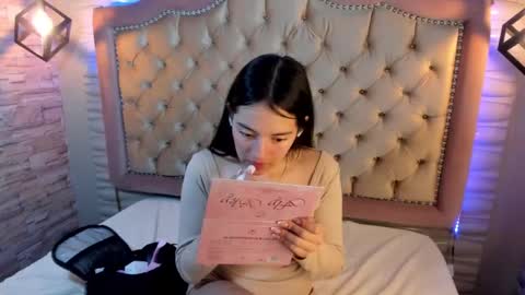              online show from December 2024 08:17:01 PM