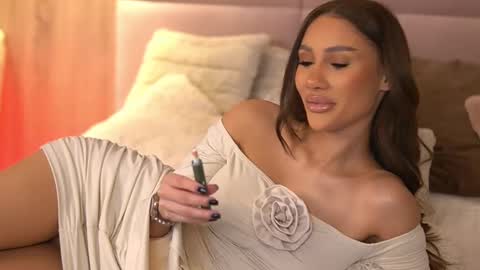 Ava online show from March 2025 11:49:02 PM