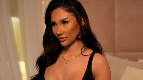 Ava online show from May 2026 12:17:01 AM