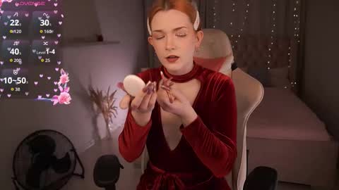  Ava  online show from November 2025 12:37:02 PM