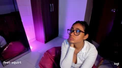 Snapshot of ave_fenix69 chatting on December 2025 02:06:02 AM Valery -- online show from December 2025 02:06:02 AM