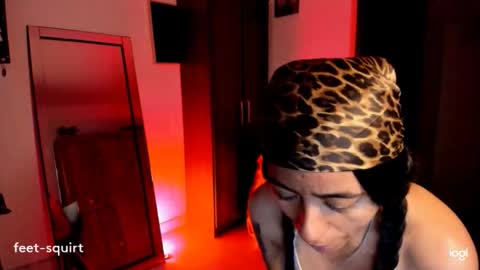 Snapshot of ave_fenix69 chatting on December 2025 02:50:02 AM Valery -- online show from December 2025 02:50:02 AM