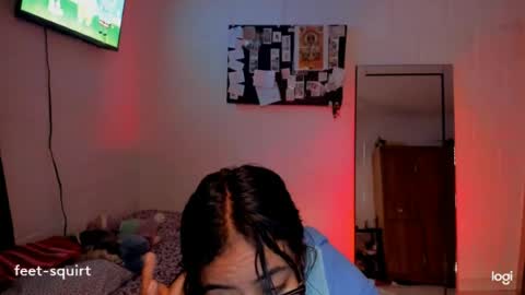 Snapshot of ave_fenix69 chatting on June 2026 02:47:01 AM Valery -- online show from June 2026 02:47:01 AM