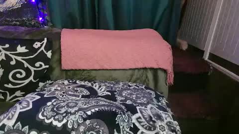 raven blue online show from October 2025 06:00:01 AM