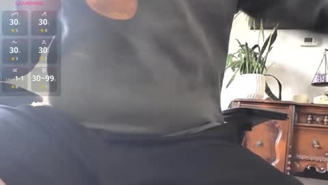 Snapshot of average_stag chatting on February 2026 05:22:02 PM average_stag online show from February 2026 05:22:02 PM