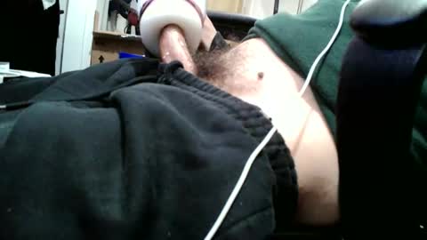 averagecharles757569 online show from October 2025 06:35:02 AM