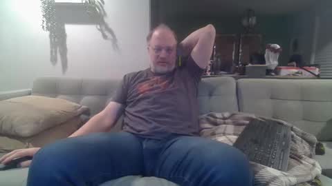 Snapshot of averagegreg chatting on January 2026 10:58:02 PM Greg online show from January 2026 10:58:02 PM