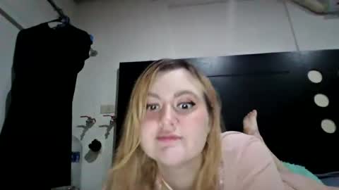 Avery Doll online show from June 2026 01:30:02 AM