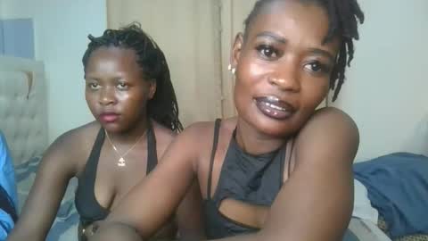 Snapshot of avian_babe chatting on April 2026 07:19:01 PM Avian online show from April 2026 07:19:01 PM