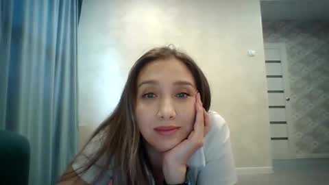 avinelra online show from May 2026 03:53:02 PM