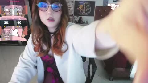 Abril online show from February 2025 02:53:01 AM