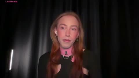 Snapshot of avril_pearly_ chatting on June 2026 11:14:01 AM avril_pearly_ online show from June 2026 11:14:01 AM