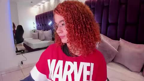 Snapshot of avrilwayne chatting on December 2025 11:30:02 AM Avril online show from December 2025 11:30:02 AM