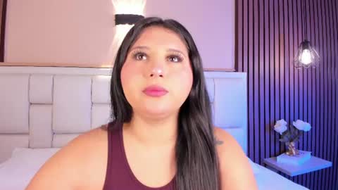 Snapshot of avymilton chatting on July 2026 11:38:01 AM Avy online show from July 2026 11:38:01 AM