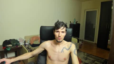 Justin online show from October 2025 10:10:01 PM