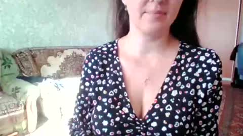 awesomeladyy online show from November 2025 09:00:02 AM