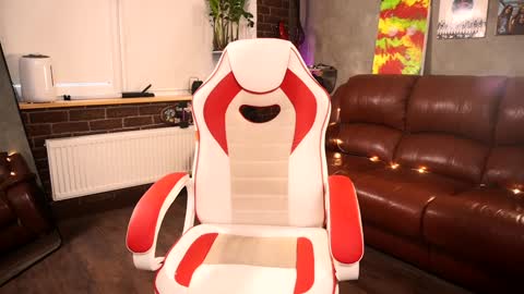 Alice online show from January 2025 10:51:02 AM