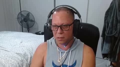 Snapshot of axel264 chatting on February 2026 05:24:01 AM Alex online show from February 2026 05:24:01 AM