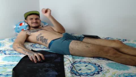 Axel online show from December 2024 07:55:01 PM