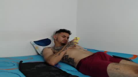 Axel online show from January 2025 03:52:02 PM