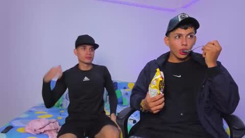 Snapshot of axel_cody_ chatting on November 2025 07:49:02 PM AXEL online show from November 2025 07:49:02 PM