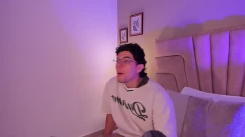 Snapshot of axel_creed chatting on February 2026 11:04:01 AM Yooung King online show from February 2026 11:04:01 AM