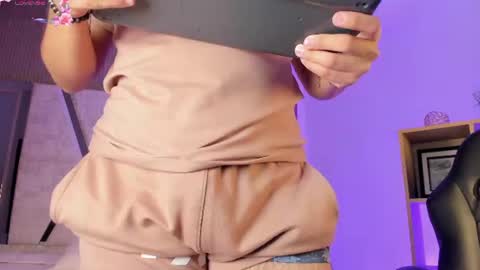 axel_grey_ online show from July 2026 12:44:01 PM