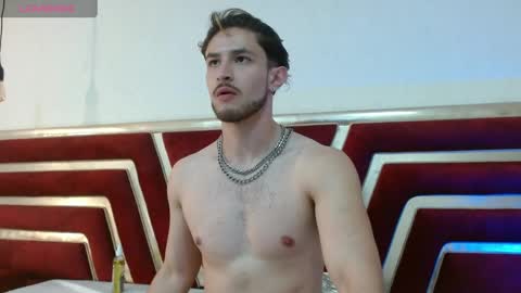 Snapshot of axel_porn_ chatting on May 2026 12:38:01 AM Axel online show from May 2026 12:38:01 AM