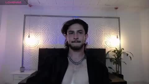 Axel  online show from June 2026 02:14:02 AM