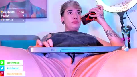 Axel Rouse online show from March 2026 02:04:02 AM